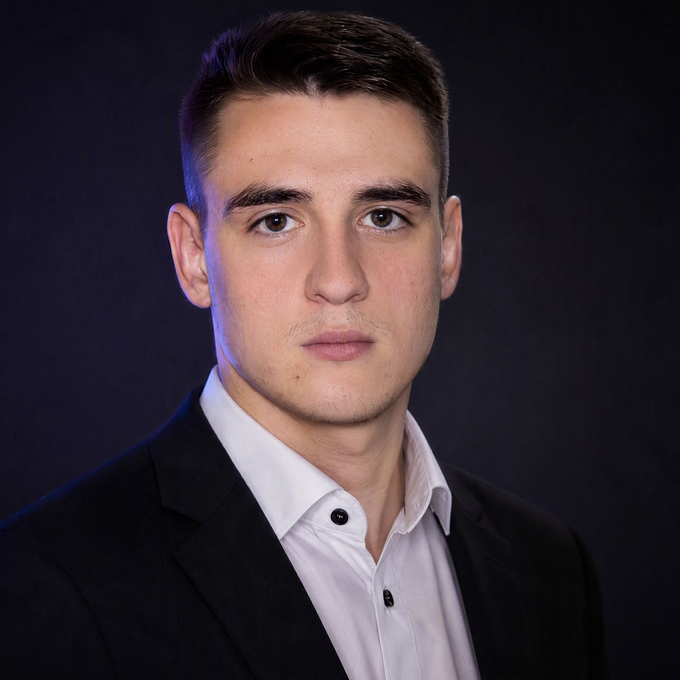 Роман Яковлев